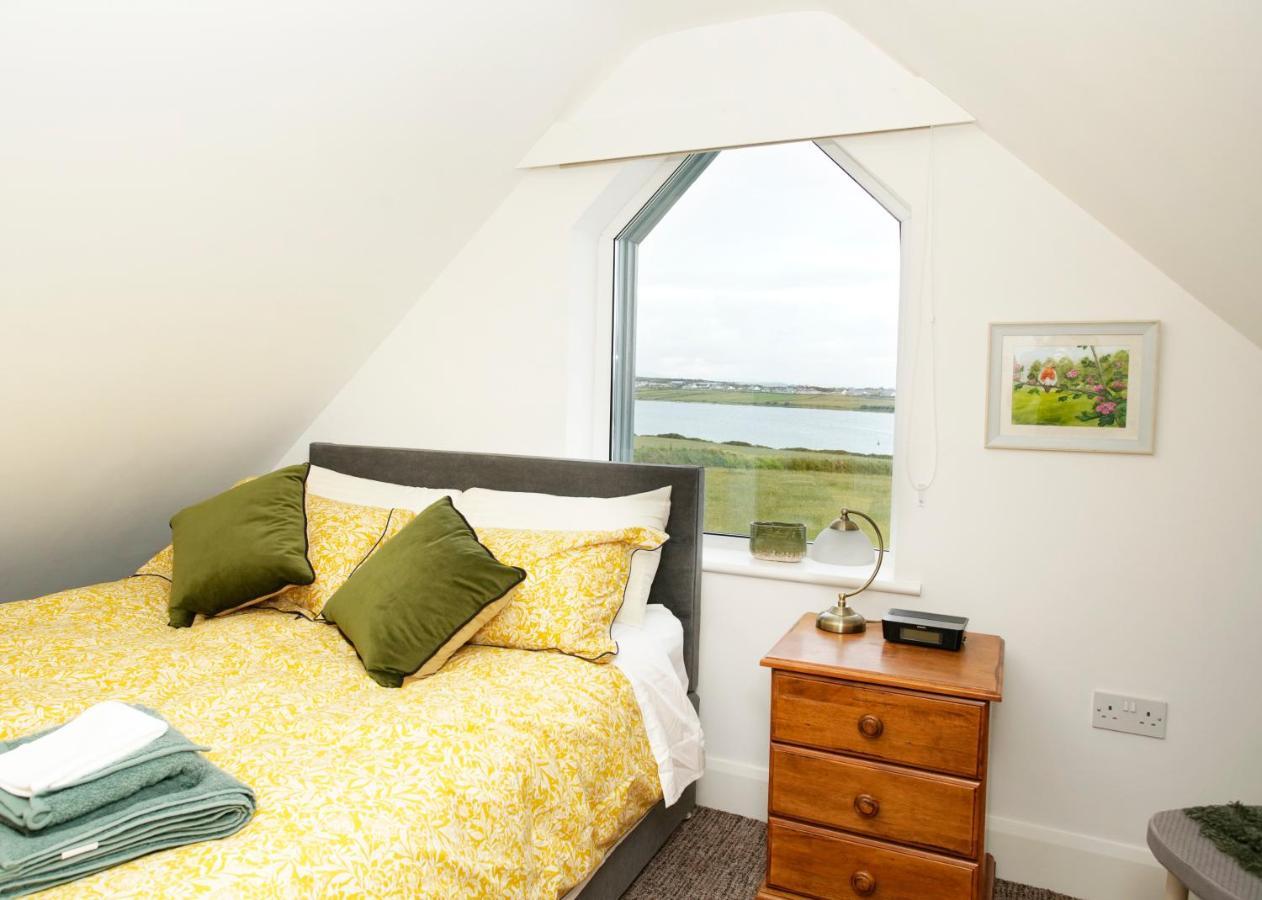 Stripe Bay Apartment Belmullet Bagian luar foto